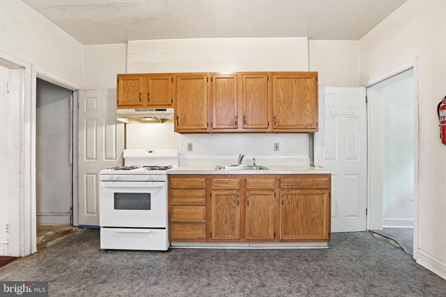 58 E Brown Street photo 10