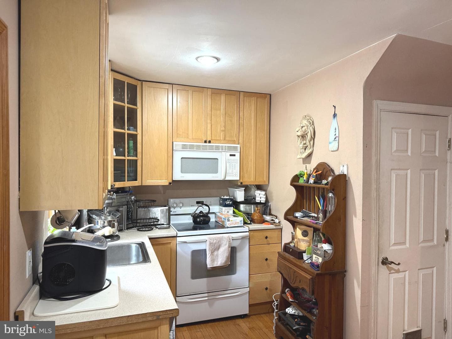35 James Rd photo 9