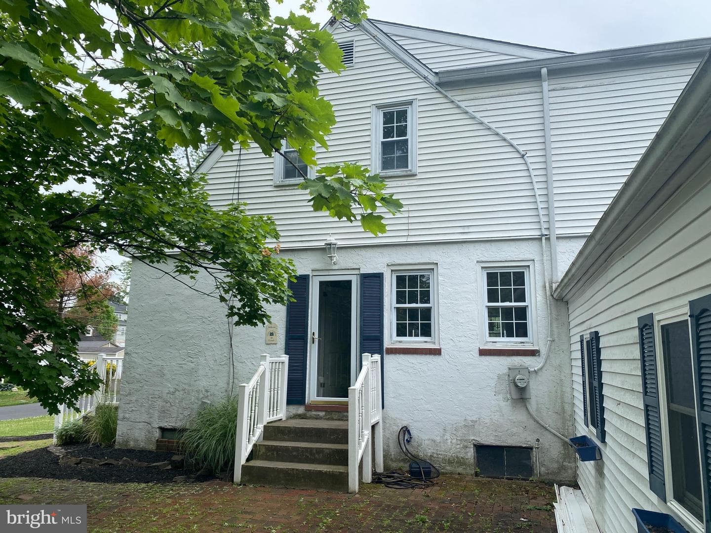 1380 Bernard Avenue photo 5