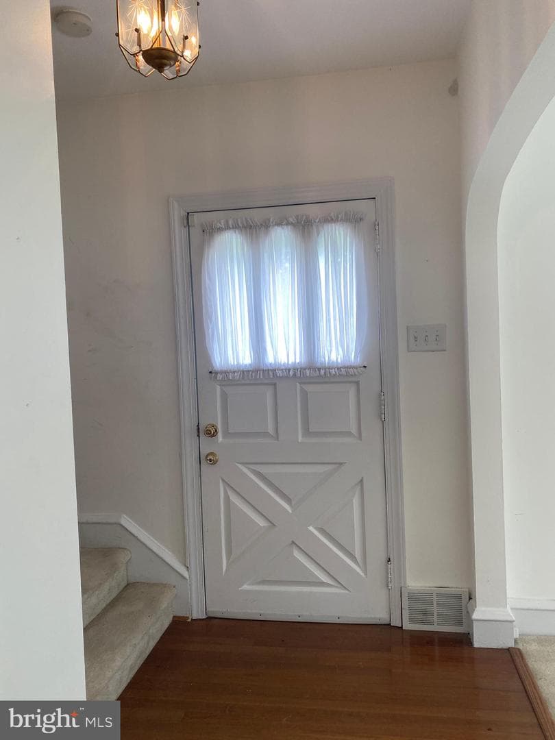 1380 Bernard Avenue photo 6