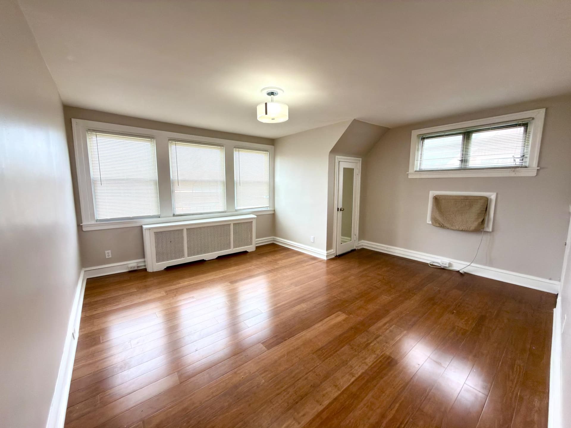 1723 Chelsea Road photo 17