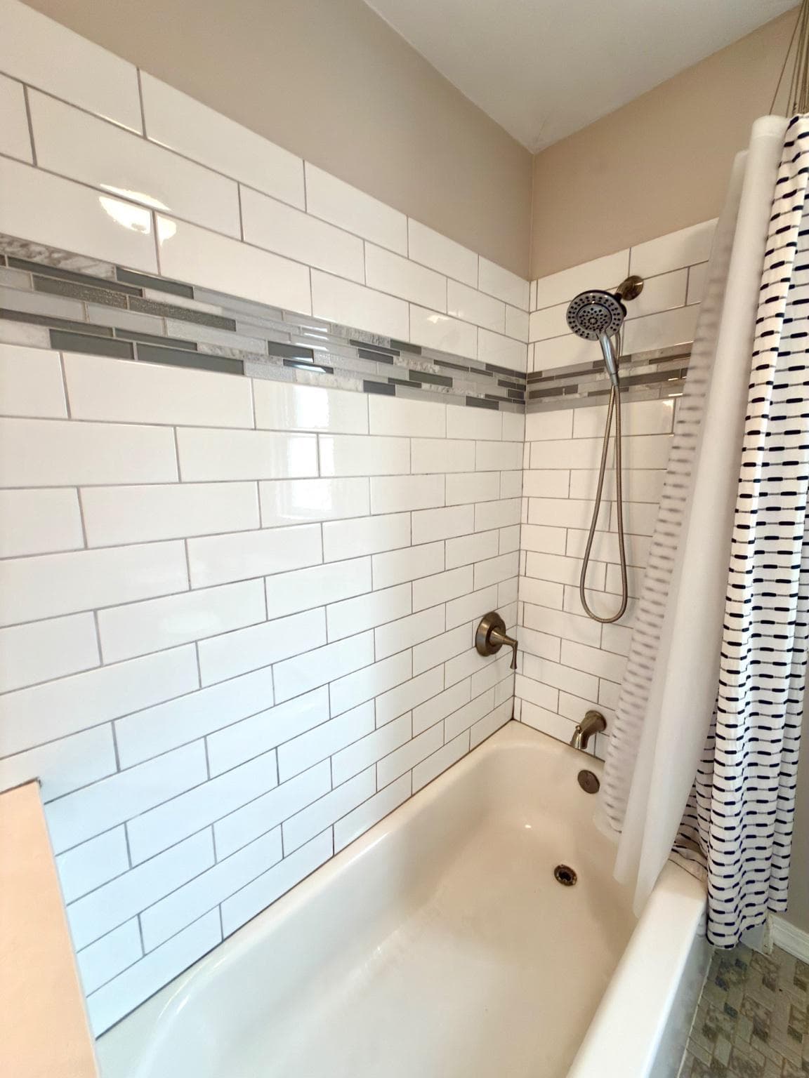 1723 Chelsea Road photo 23