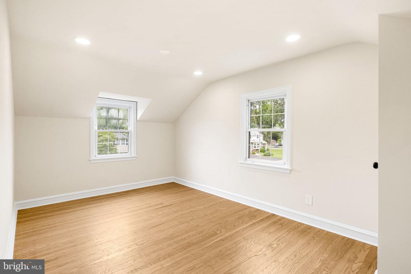 776 Brooke Road photo 31