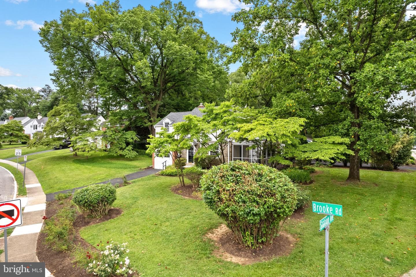 776 Brooke Road photo 4