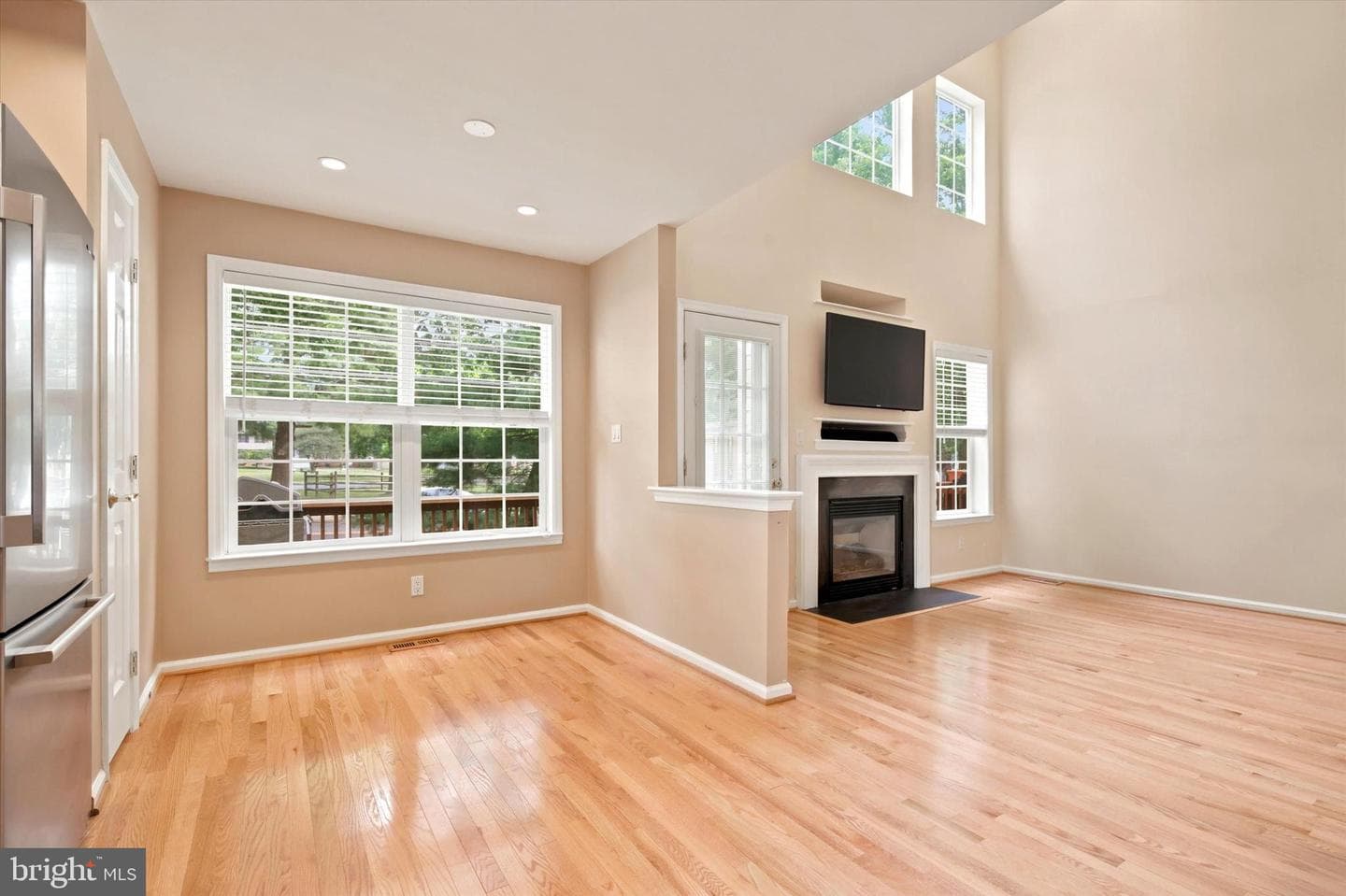 101 Raintree Crossing photo 13