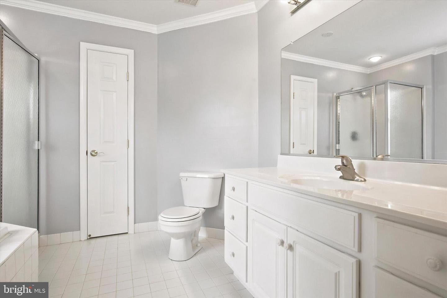 101 Raintree Crossing photo 19