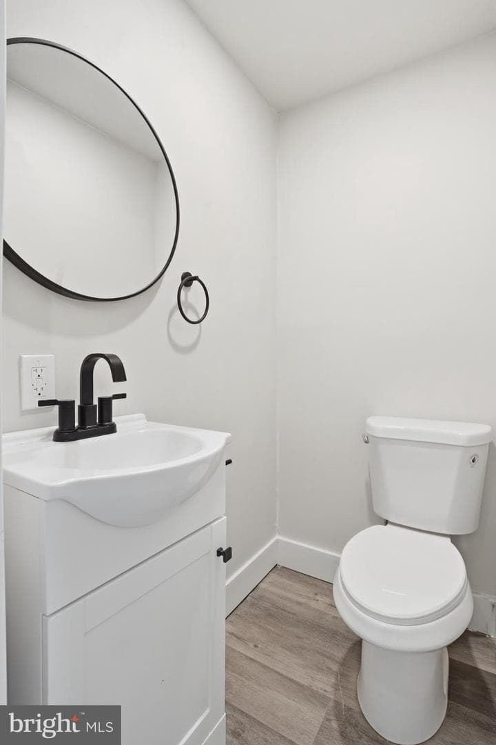 1306 W Orvilla Road photo 12