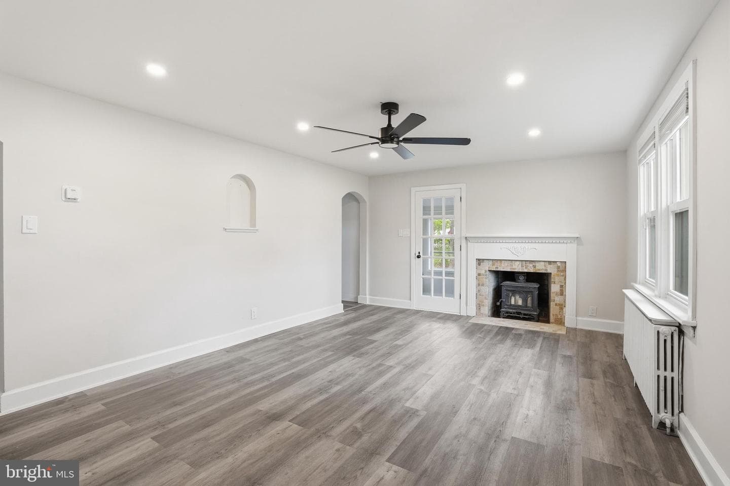 1306 W Orvilla Road photo 5