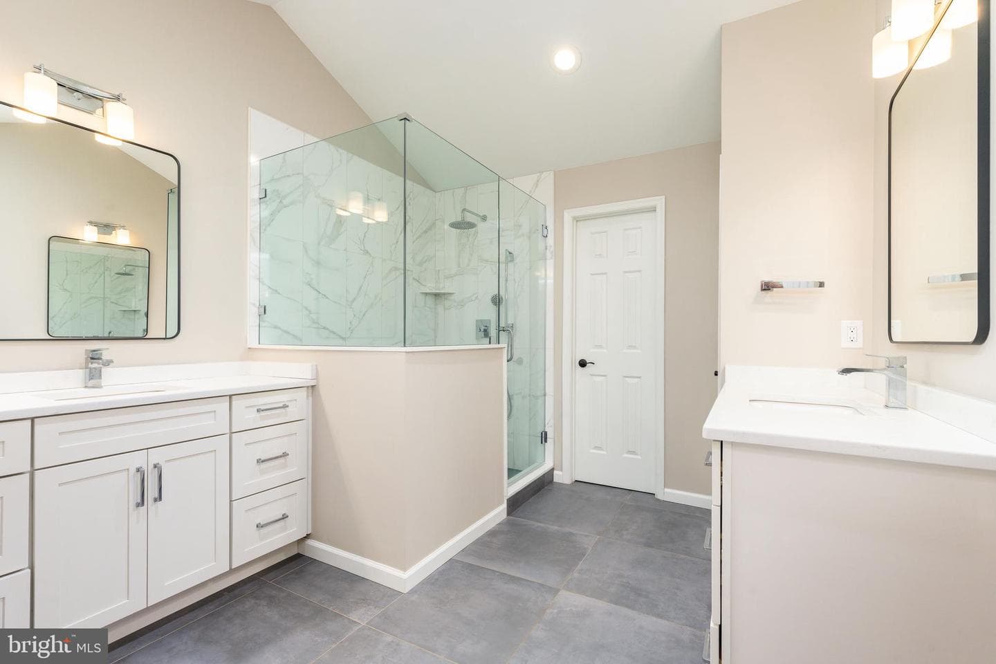 1060 Tintern Drive photo 19