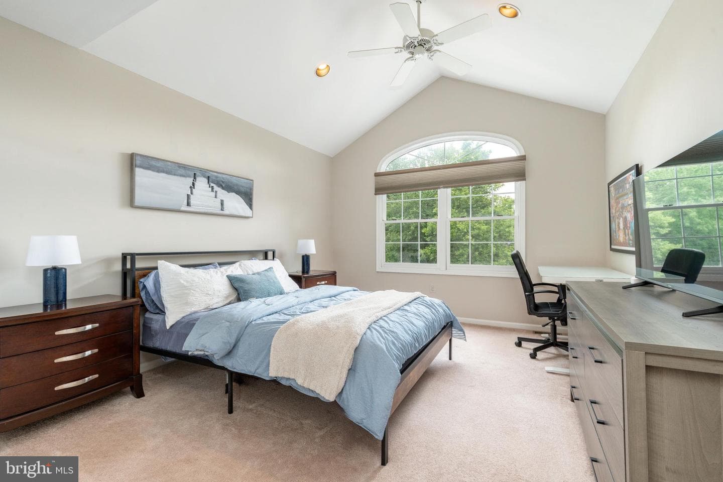 1060 Tintern Drive photo 23