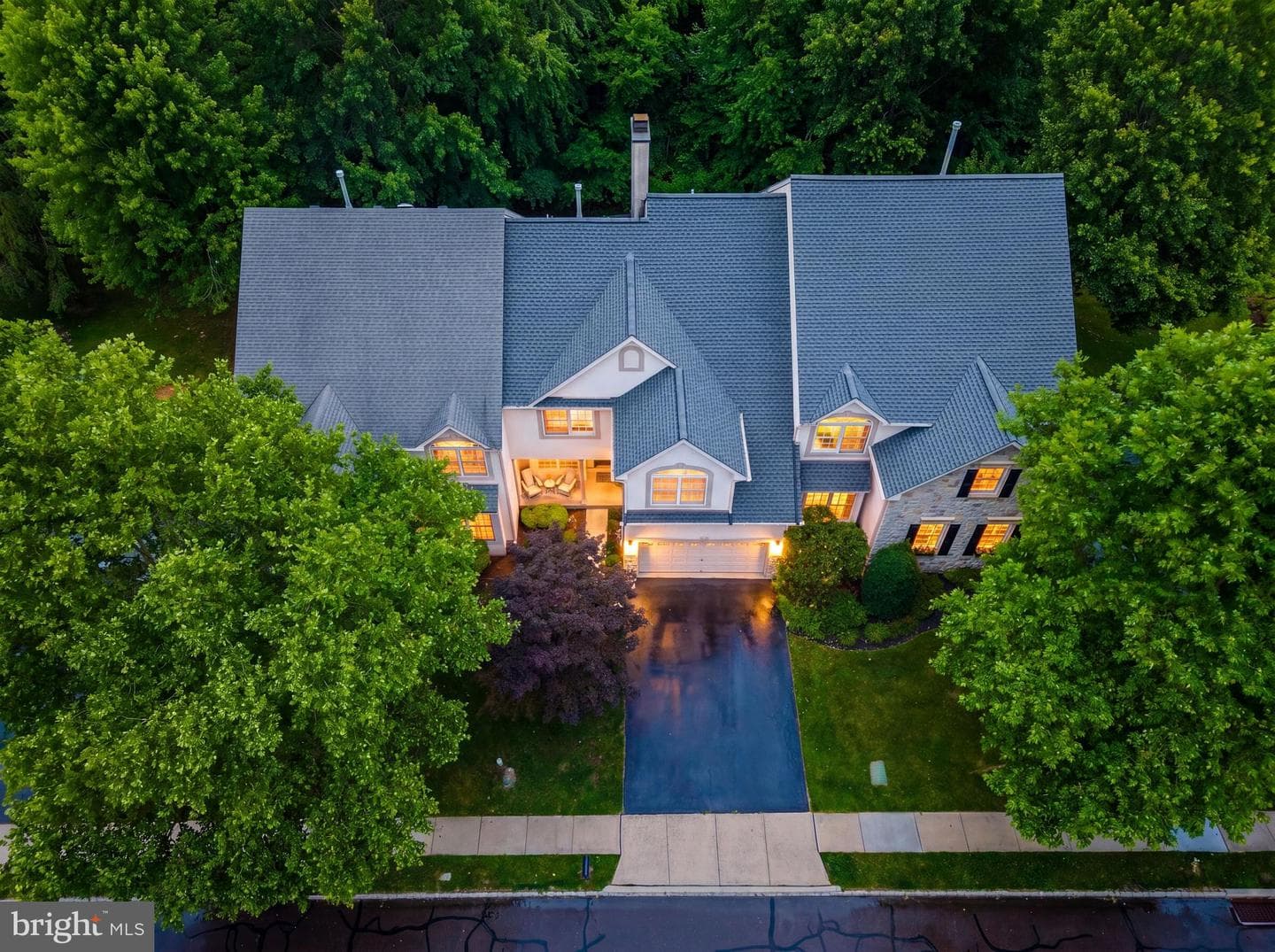 1060 Tintern Drive photo 30