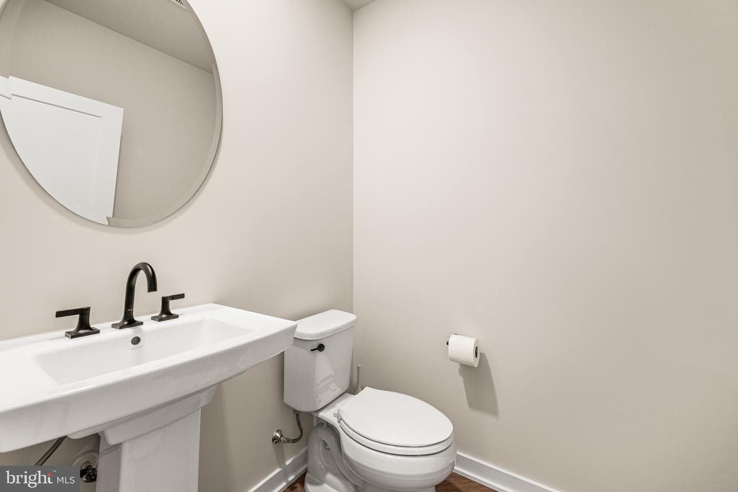 352 Aspen Way photo 12