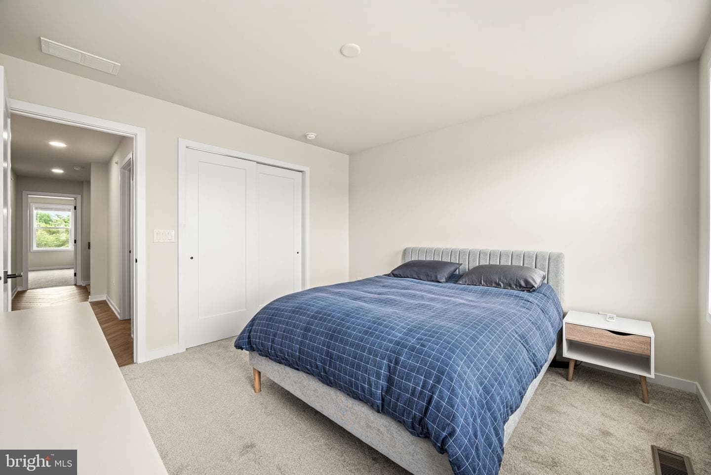352 Aspen Way photo 23