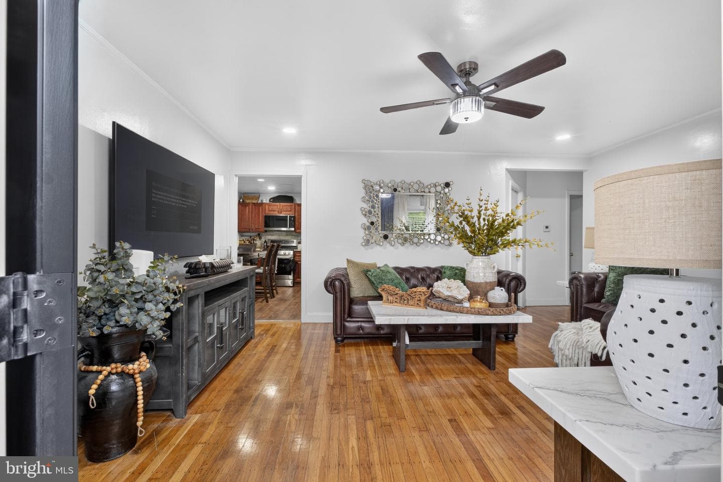 2931 Madison Avenue photo 3