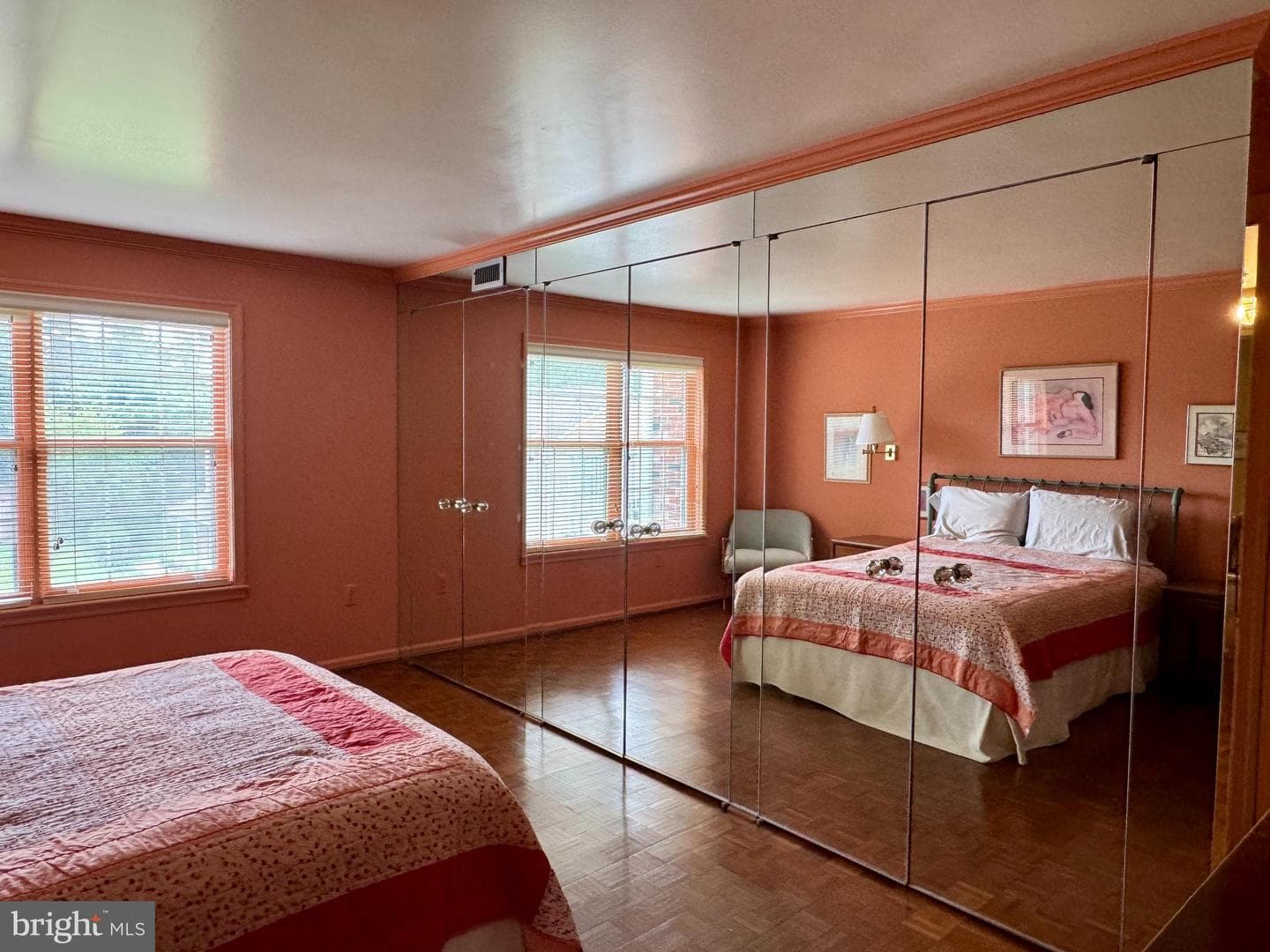 210 Glen Lane photo 17