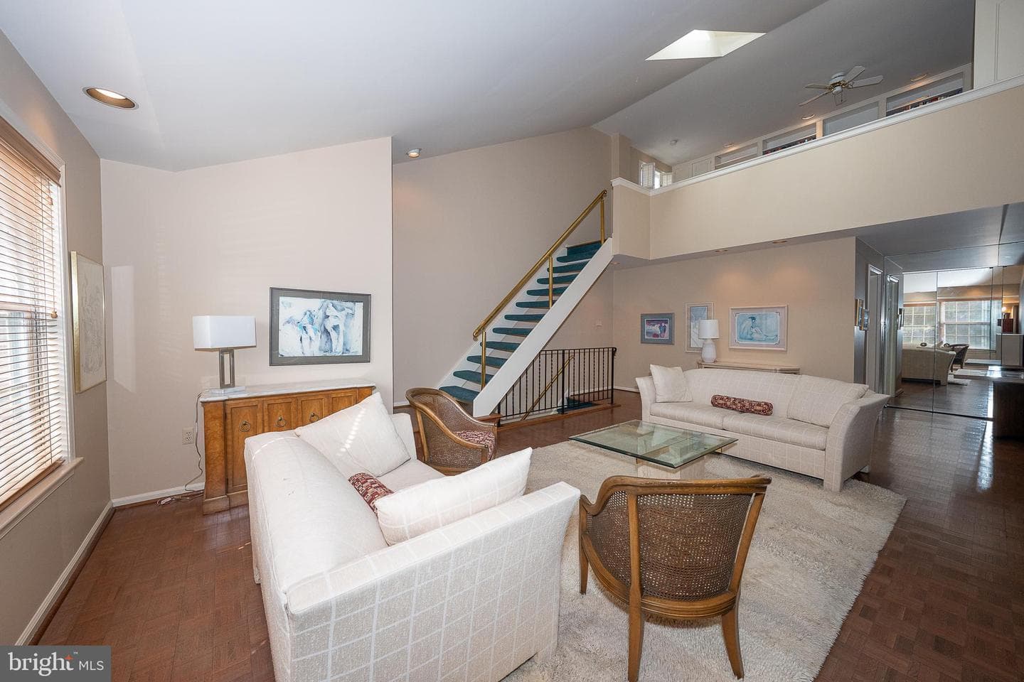 210 Glen Lane photo 7