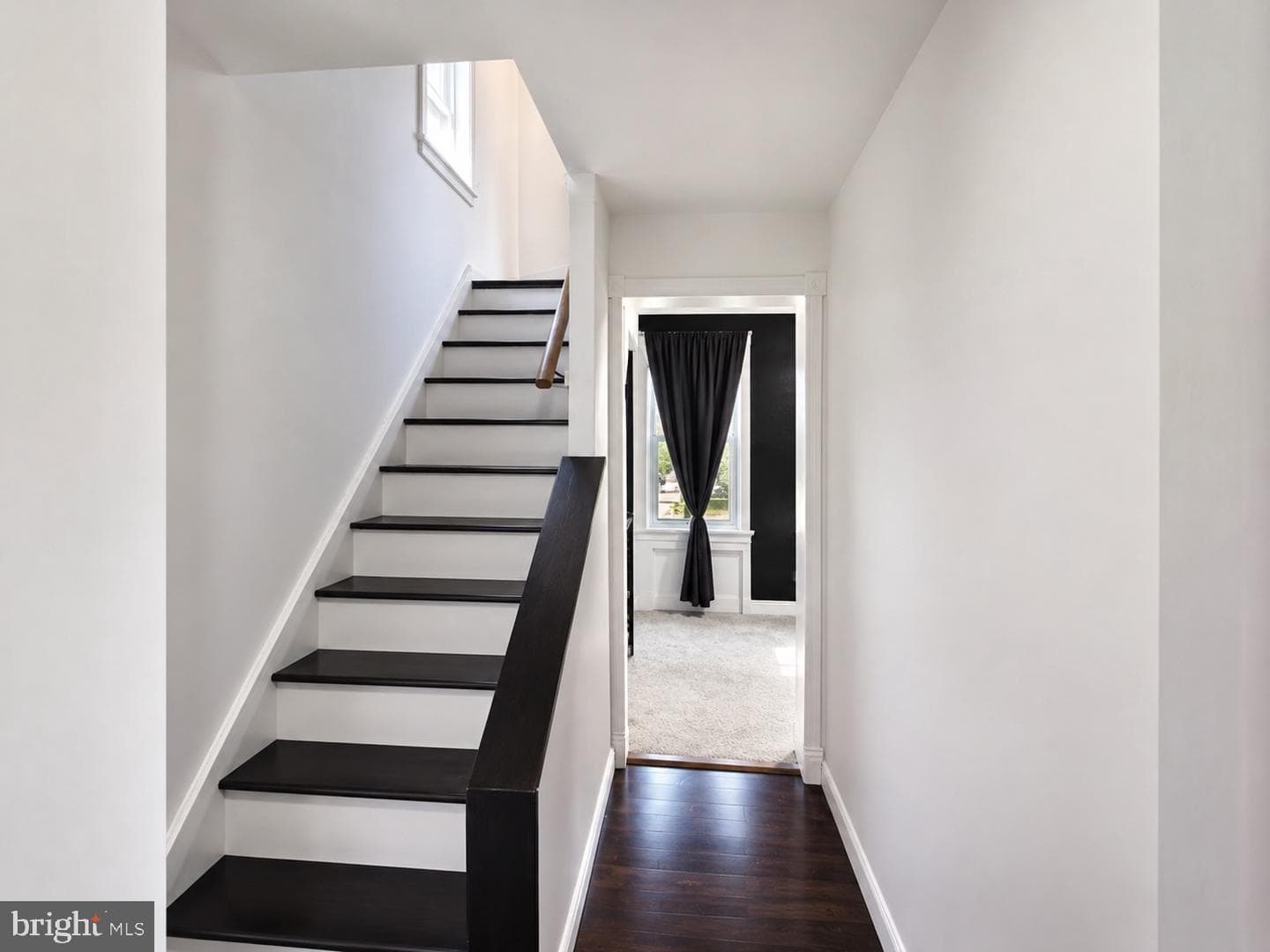 3033 Chestnut Street photo 17