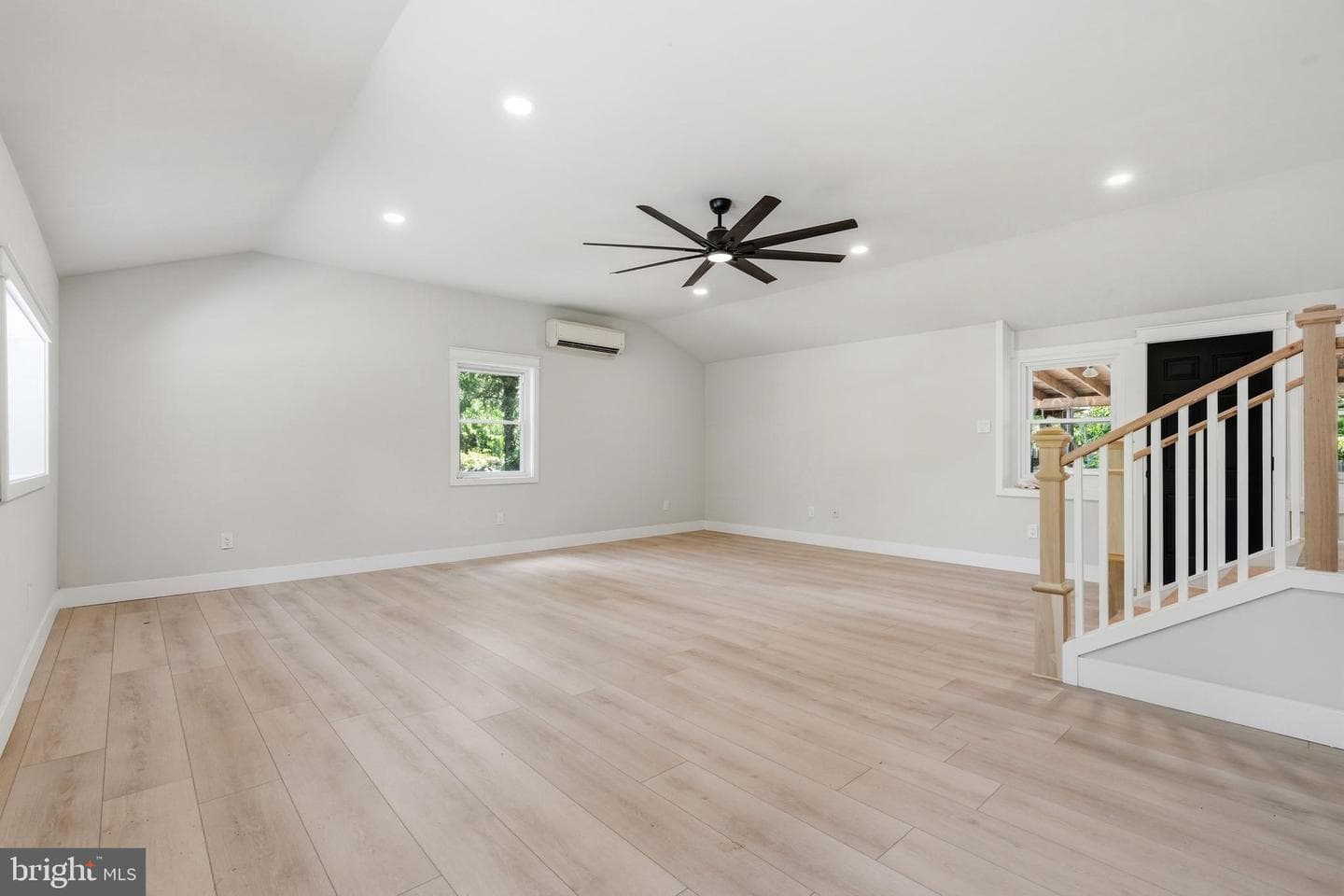 422 Privet Road photo 14