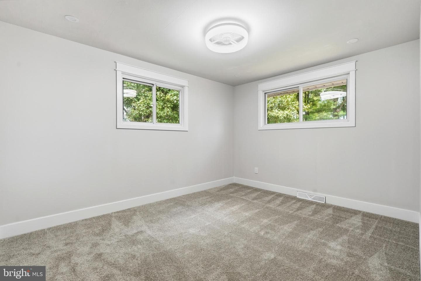 422 Privet Road photo 22