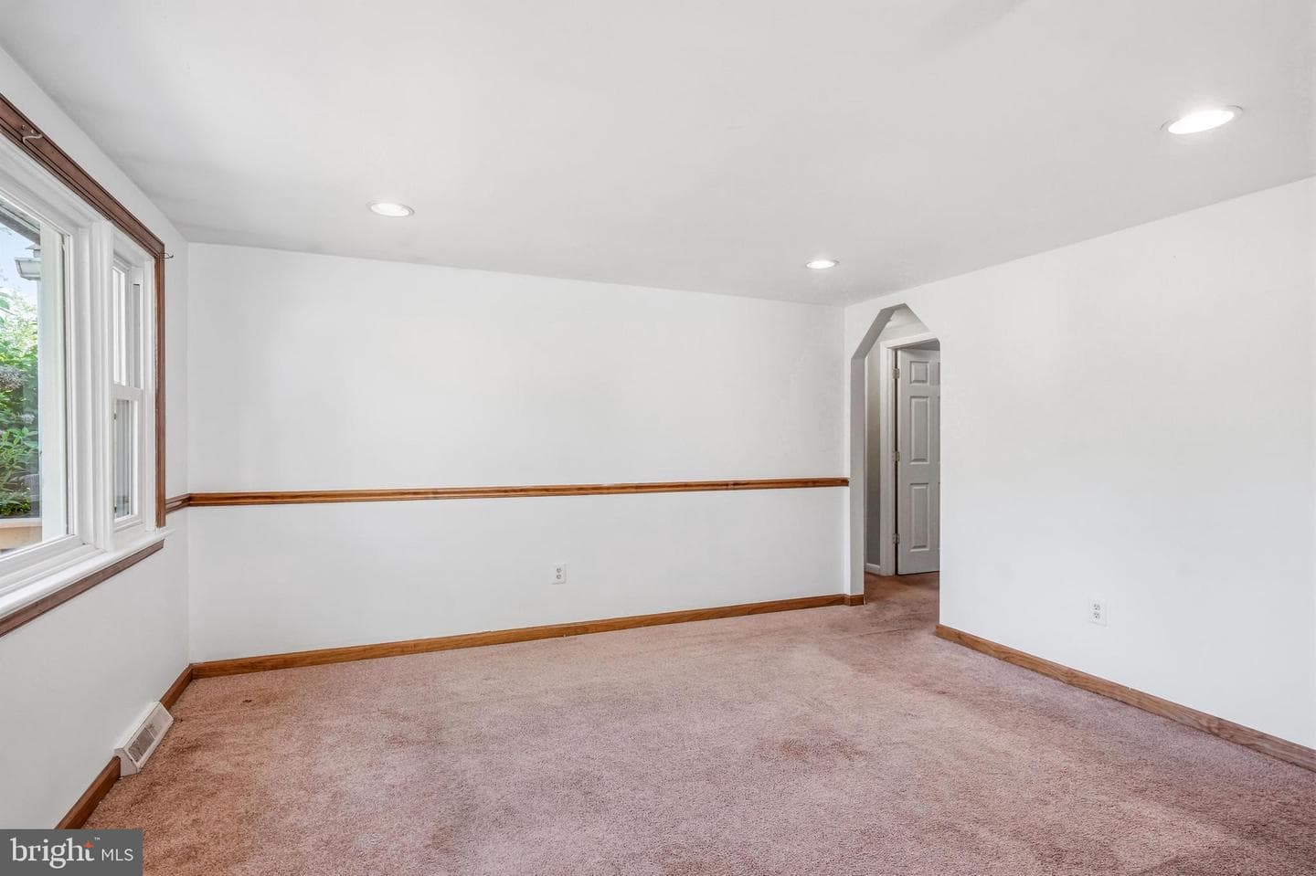 234 Garden Avenue photo 6