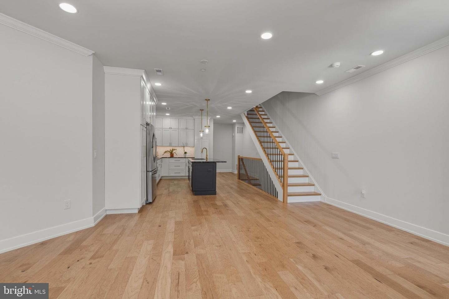 2001 Hyview Terrace photo 6