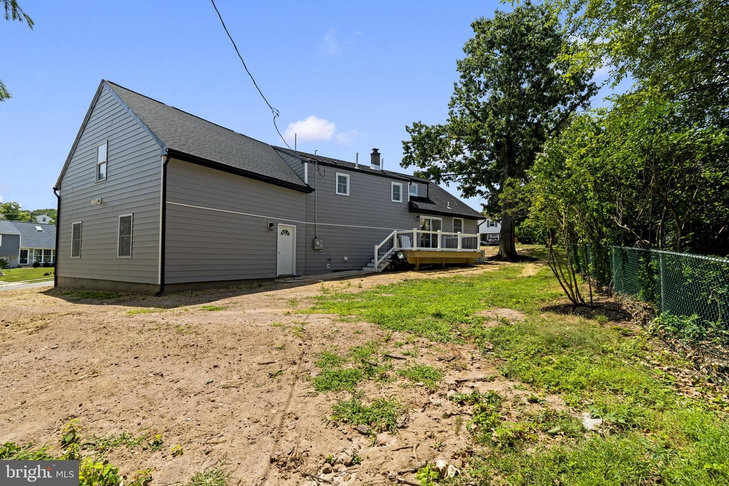 204 Cambridge Road photo 47