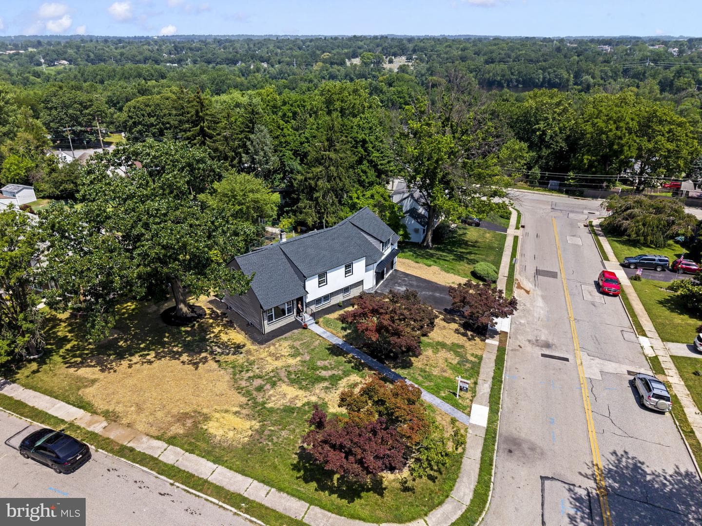 204 Cambridge Road photo 53