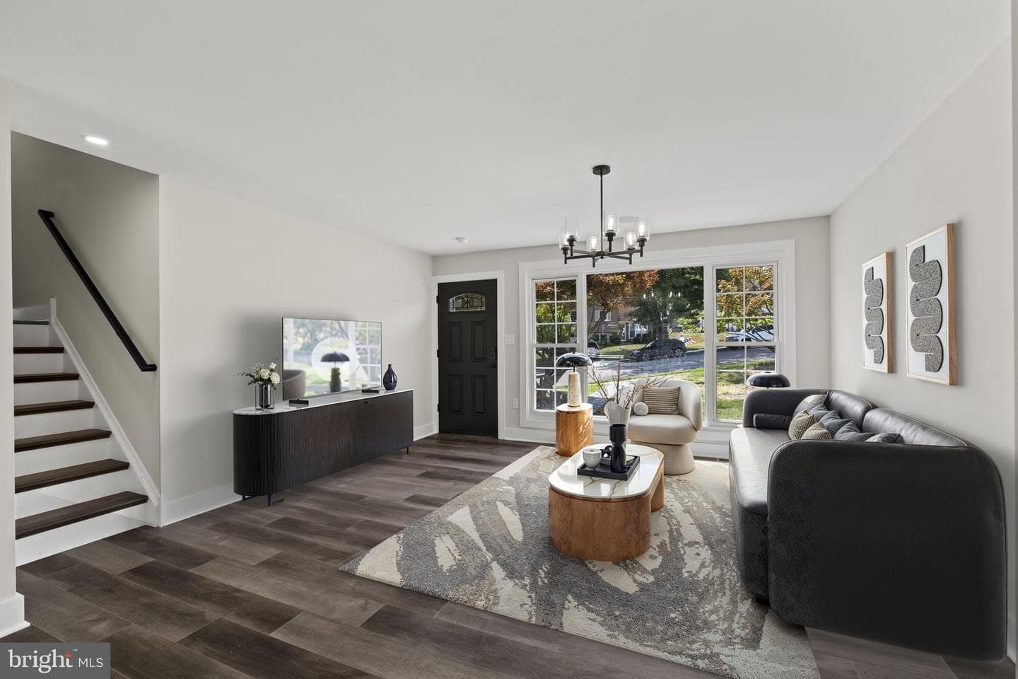 204 Cambridge Road photo 6