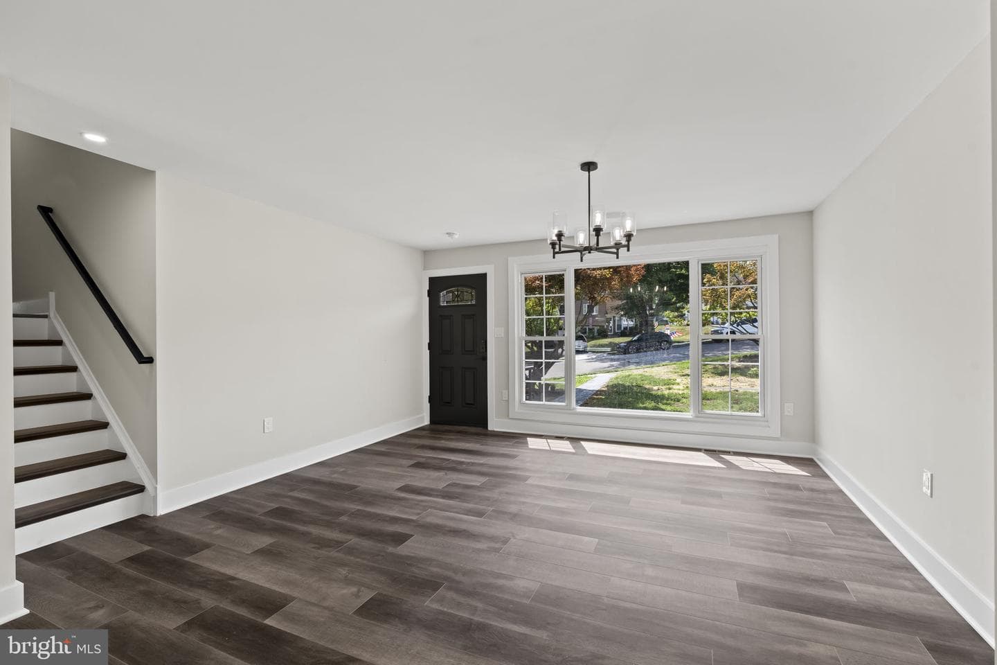 204 Cambridge Road photo 9