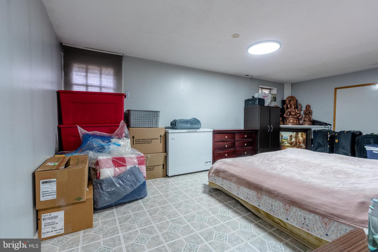 100 Hopkins Ct photo 23