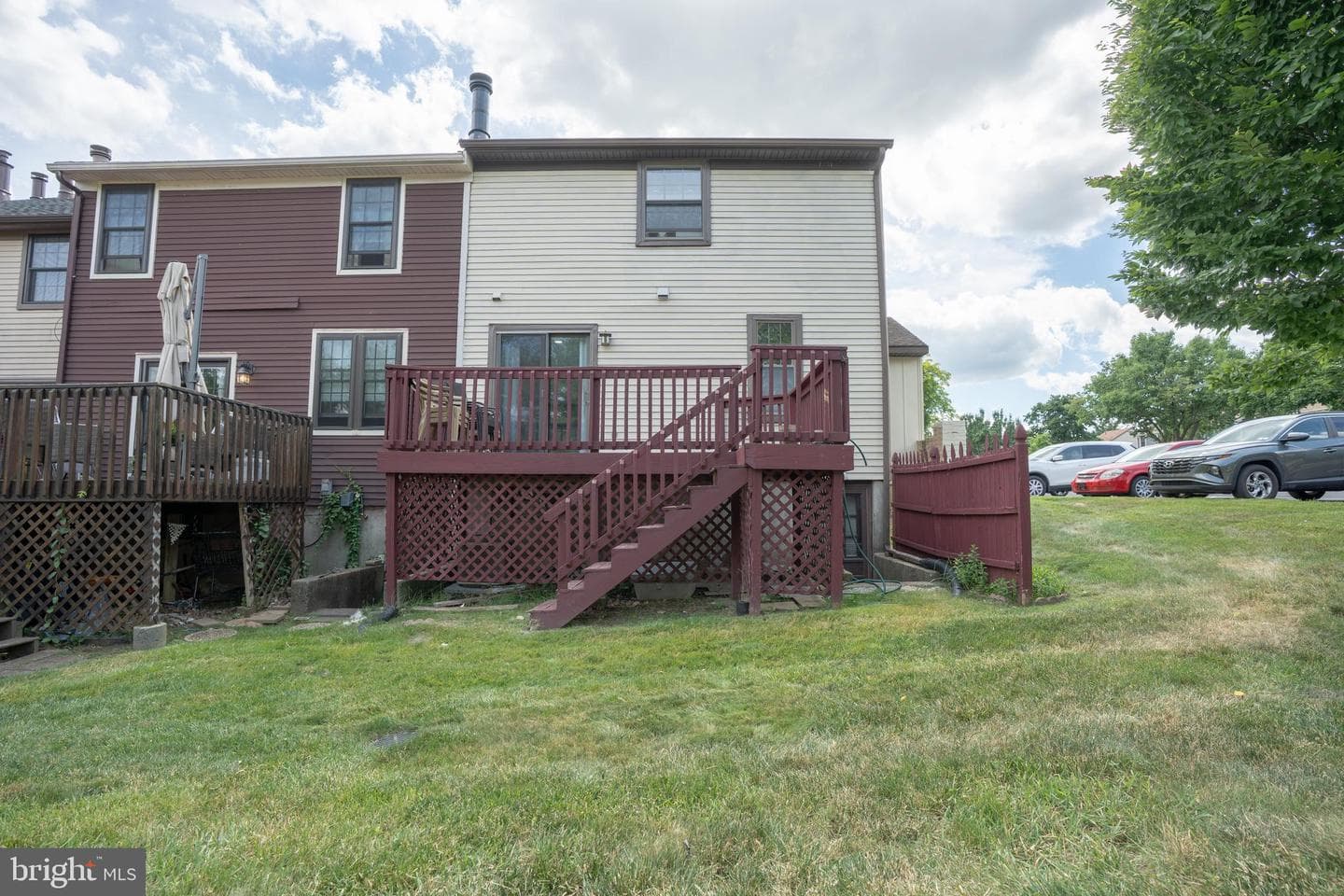 100 Hopkins Ct photo 29