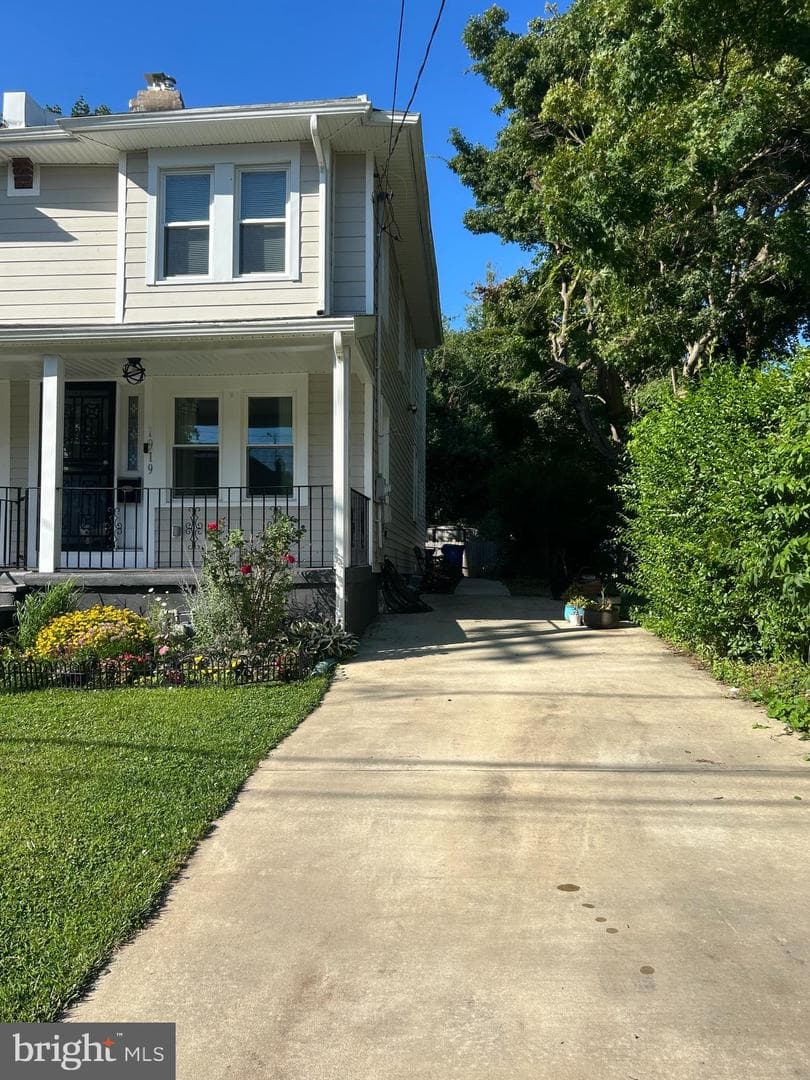 1919 Willow Avenue, Elkins Park