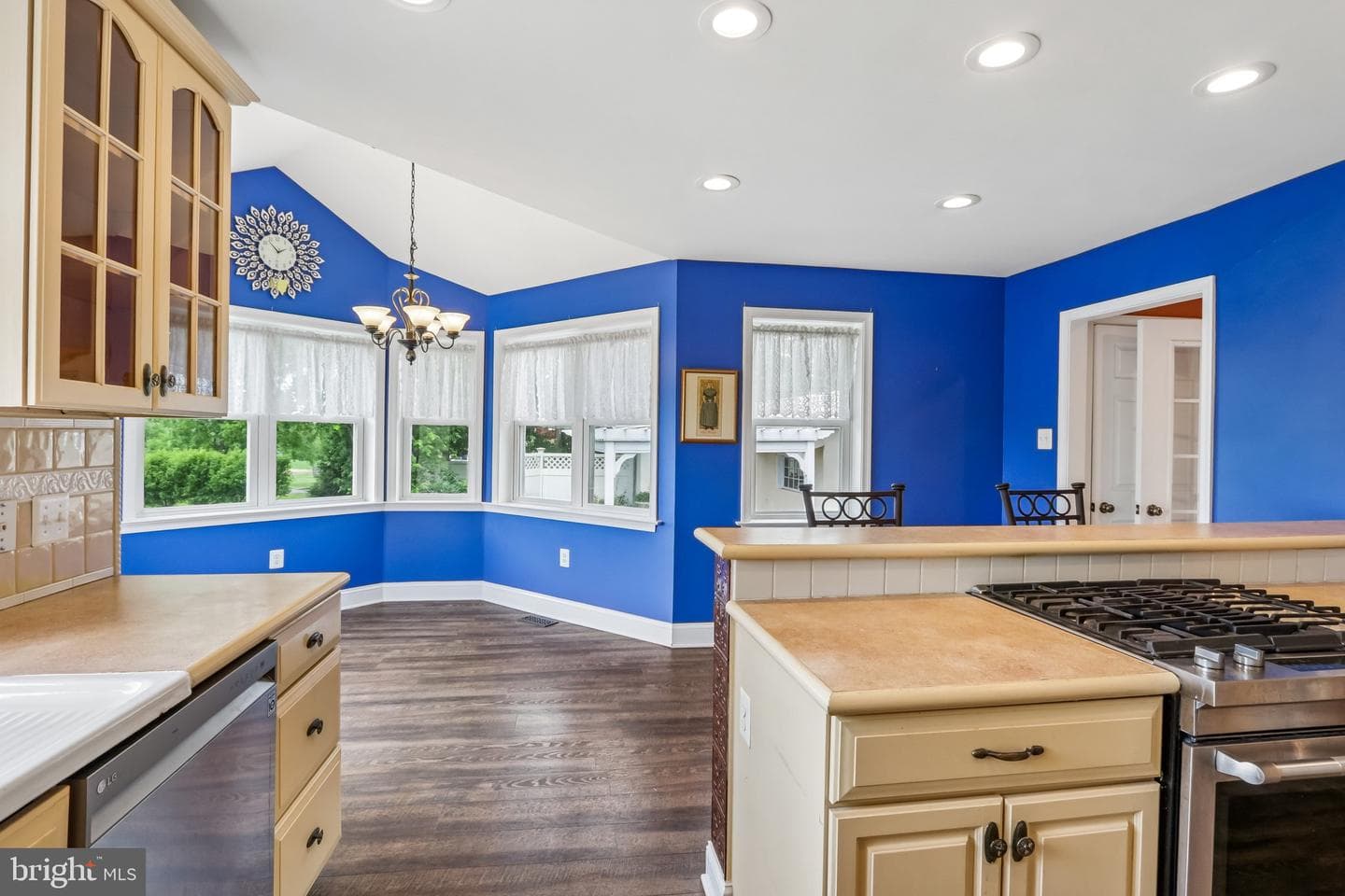 2681 Burton Road photo 17
