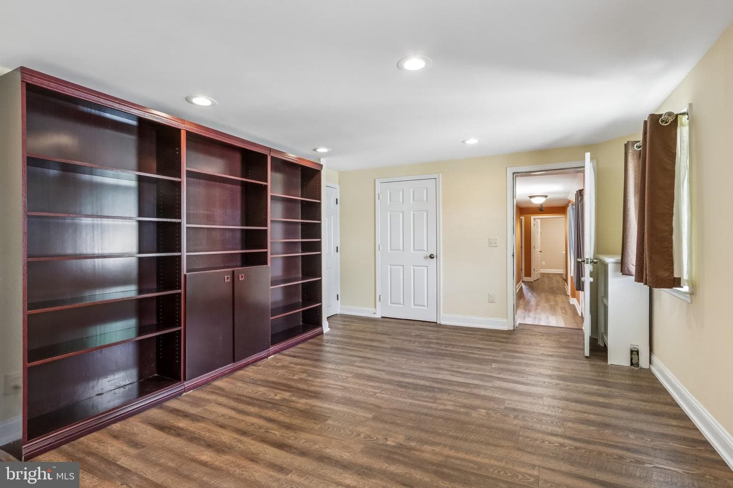 2681 Burton Road photo 36