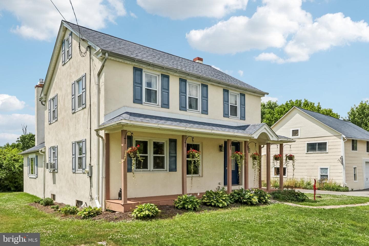 2681 Burton Road photo 4
