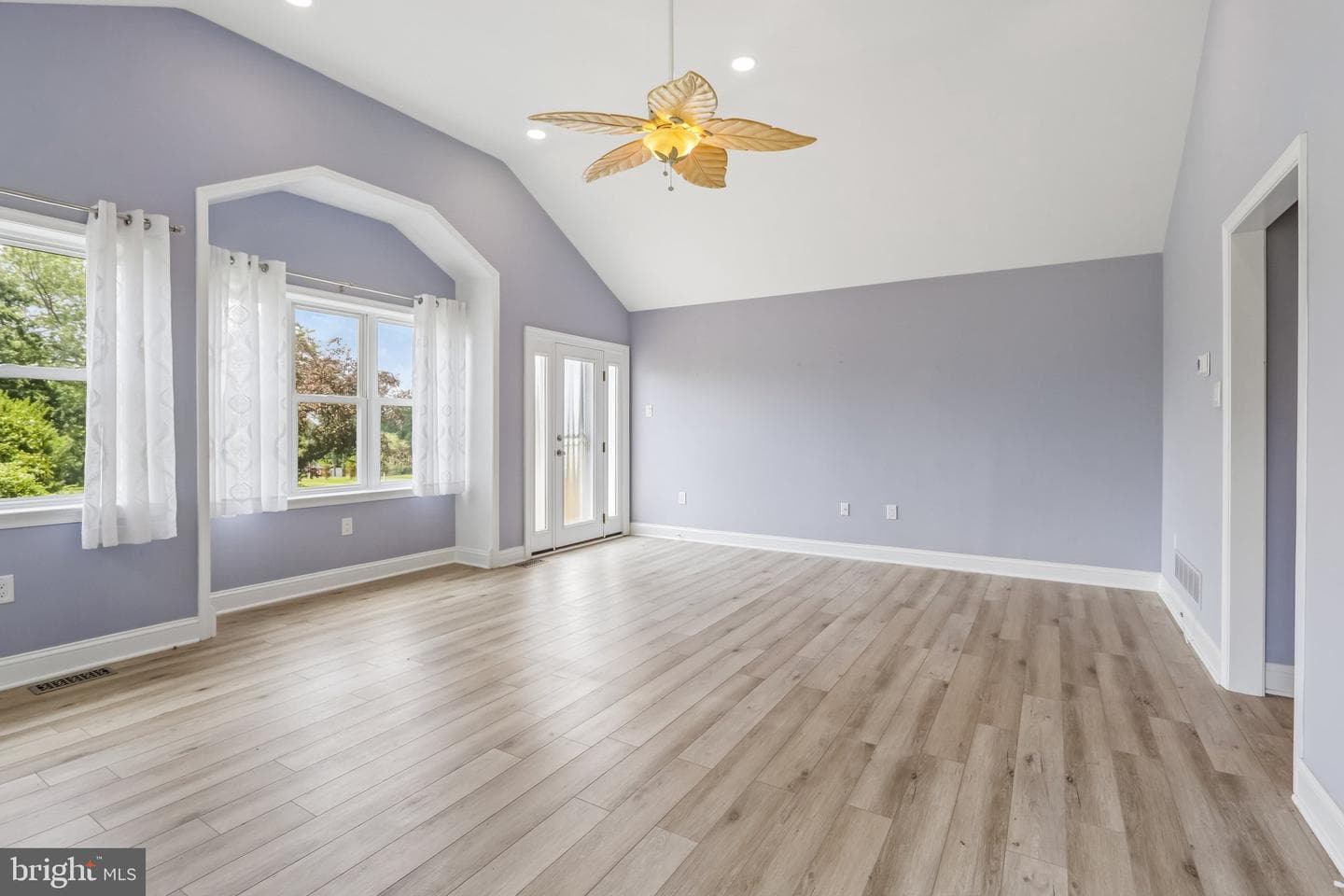 2681 Burton Road photo 41