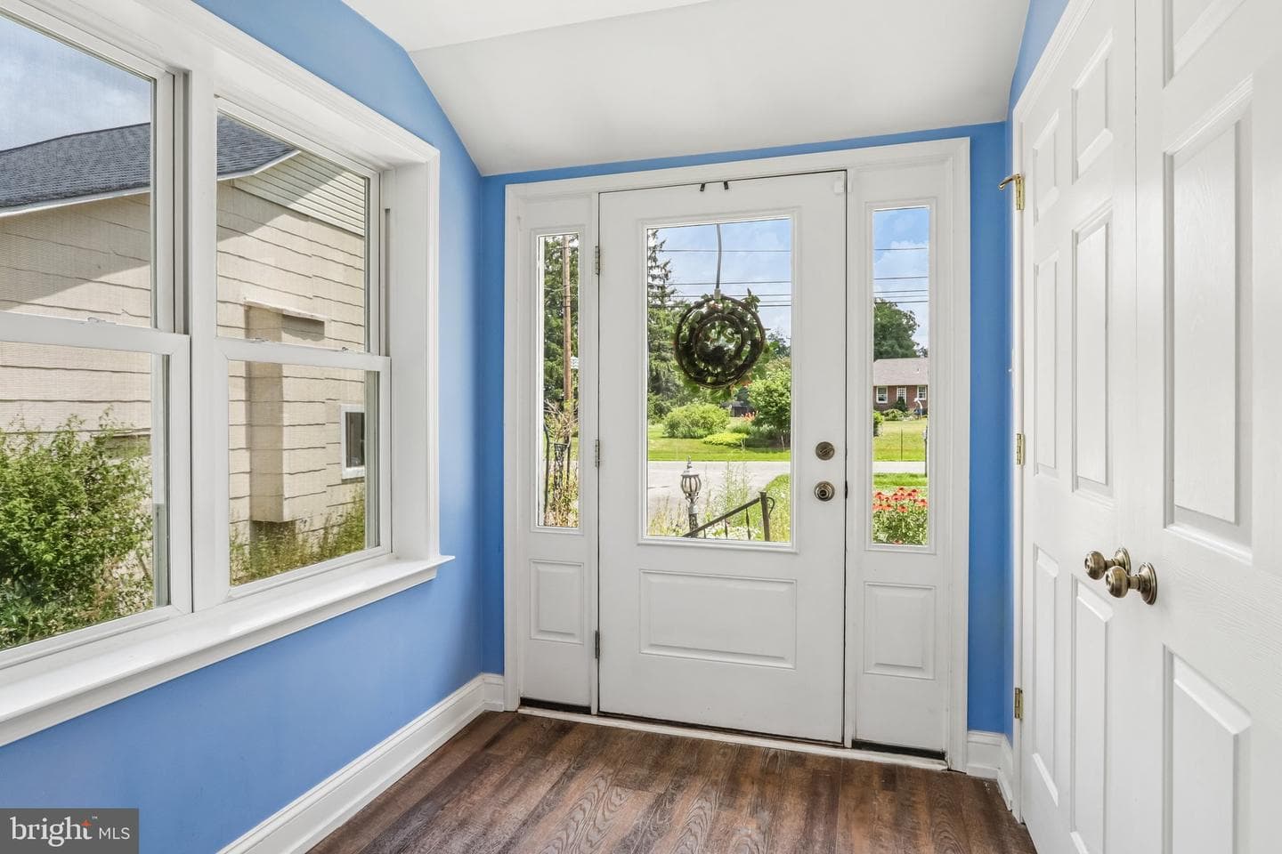 2681 Burton Road photo 7