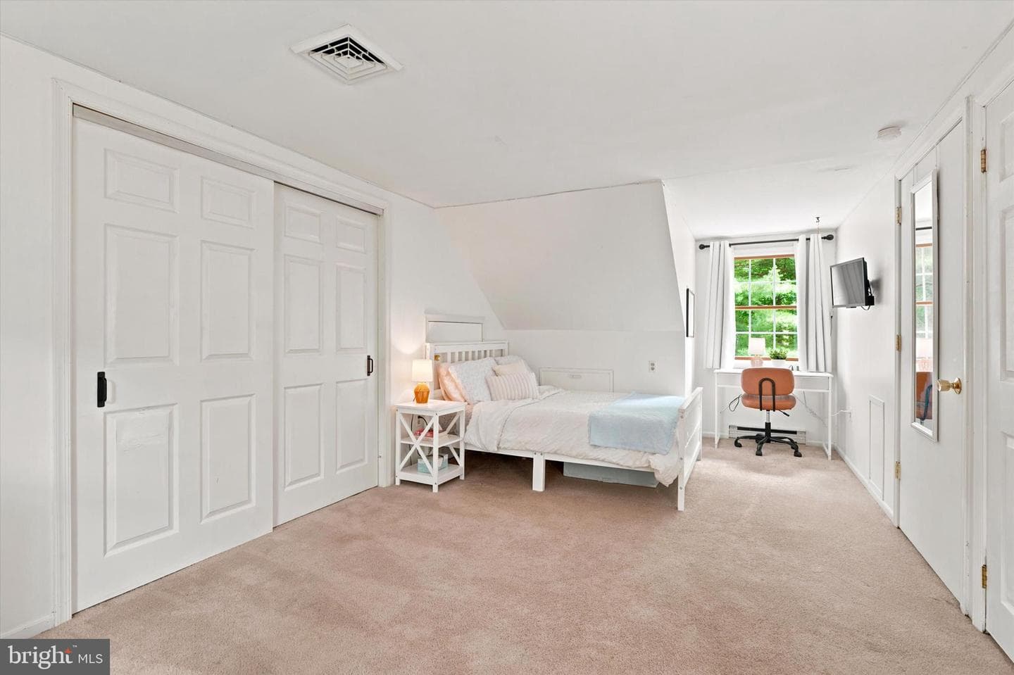 1125 Payne Road photo 22