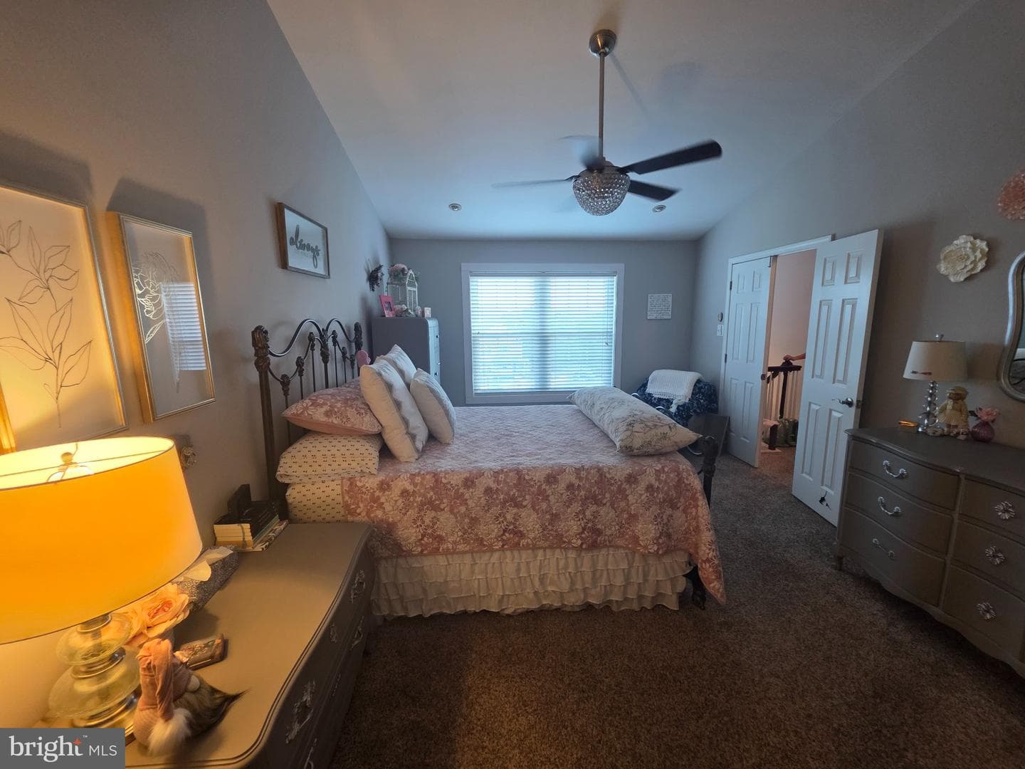 240 Cobblestone Court photo 18