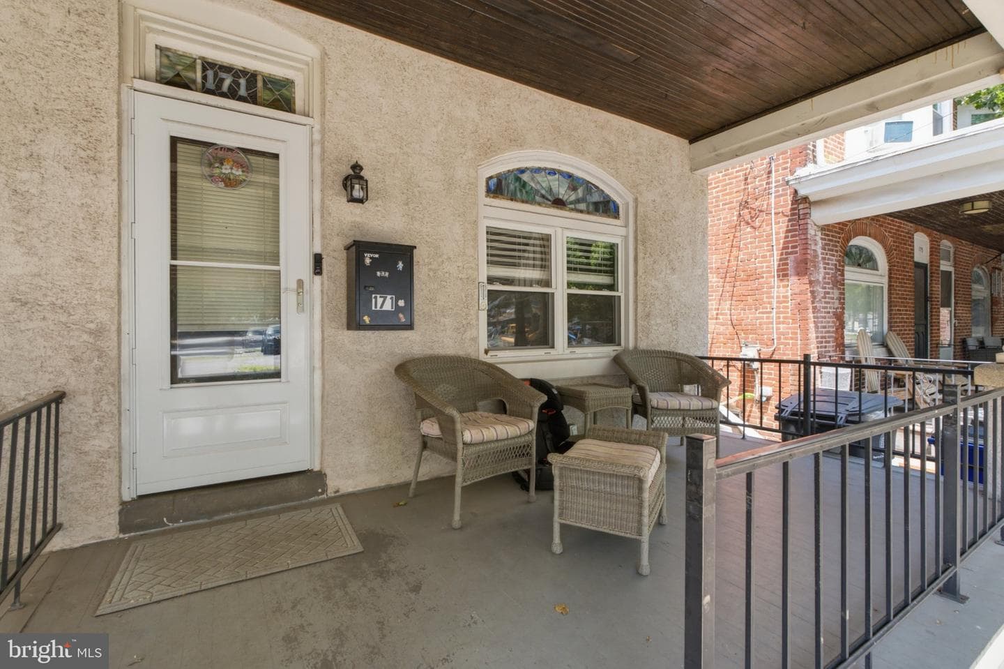 171 N York Street photo 22