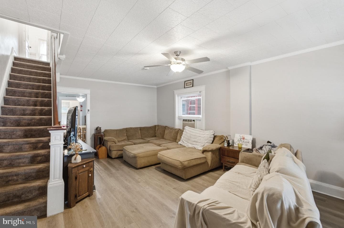 171 N York Street photo 26