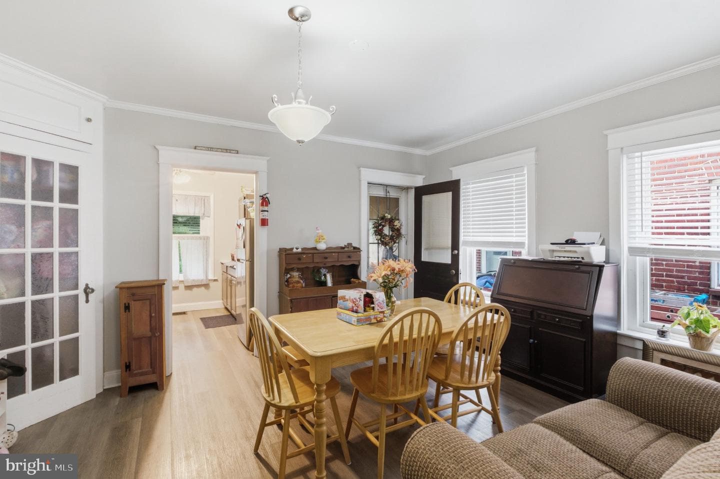 171 N York Street photo 3