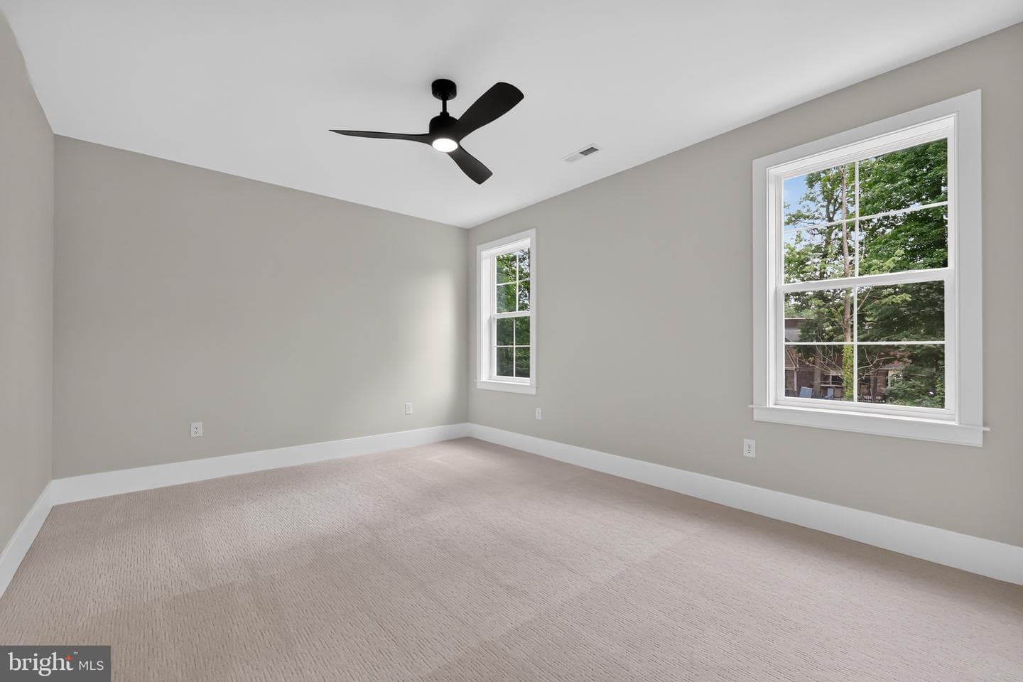1080 Beech Hollow Road photo 43