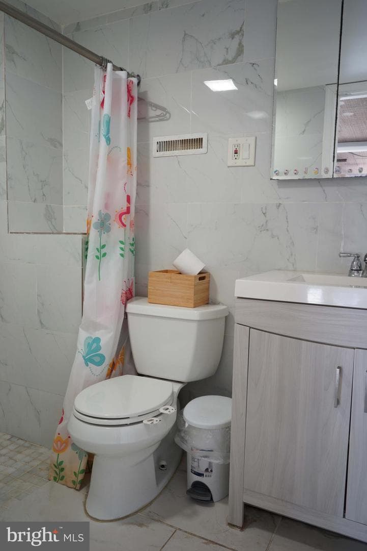 1104 Gainsboro Road photo 22