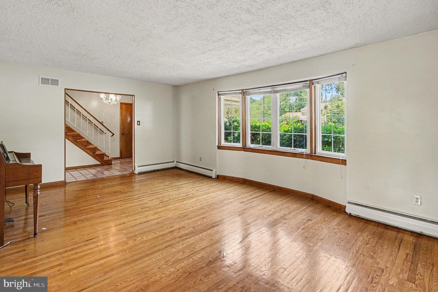 524 Highgate Road photo 10