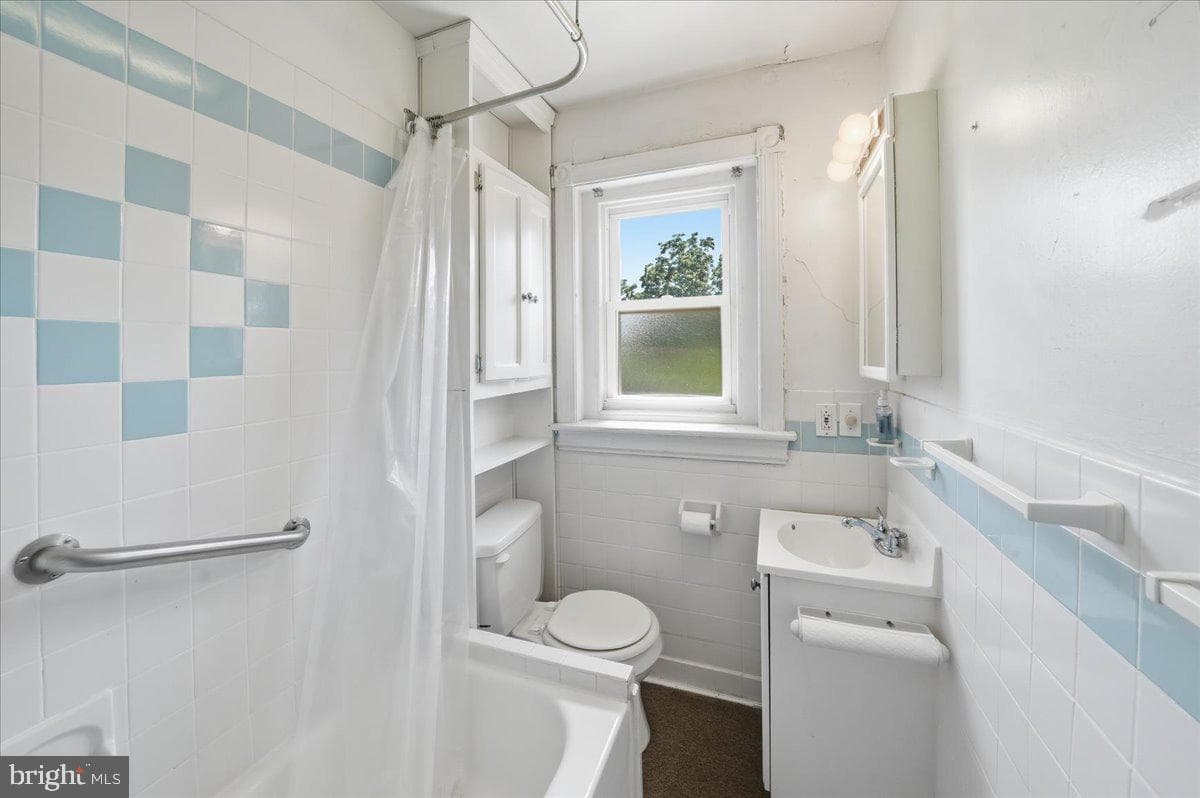 16 W Spring Avenue photo 27