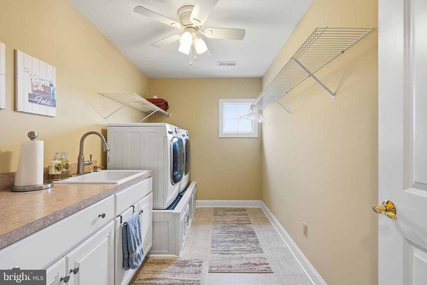 879 Ashbourne Way photo 37