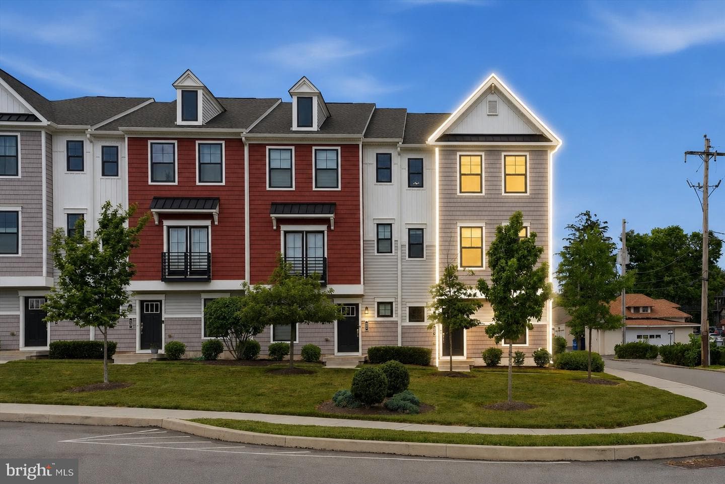 35 Third Avenue, Collegeville
