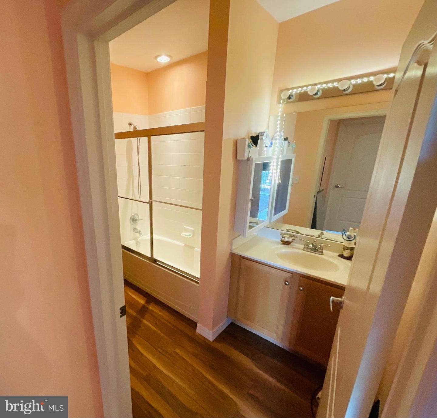350 W Elm Street #3213 photo 12