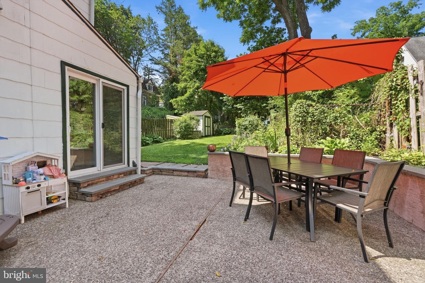 1272 Ashbourne Road photo 26